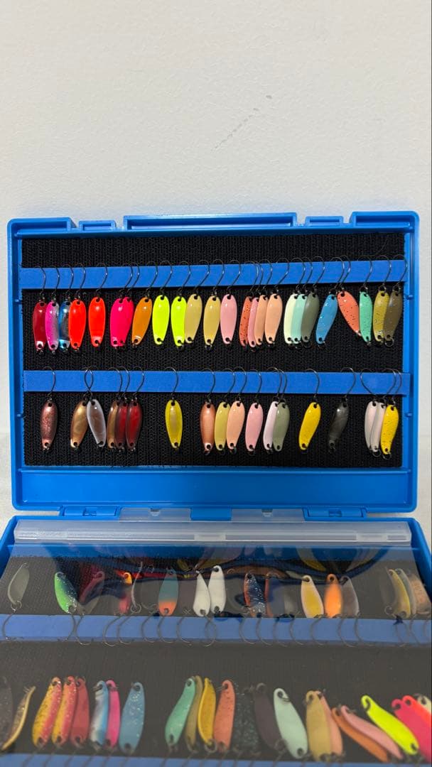 スプーンルアーセット 多色 収納ケース付き