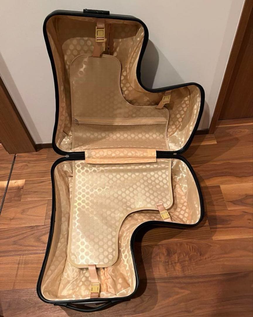 キッズトラベル ブラック キャリーケース