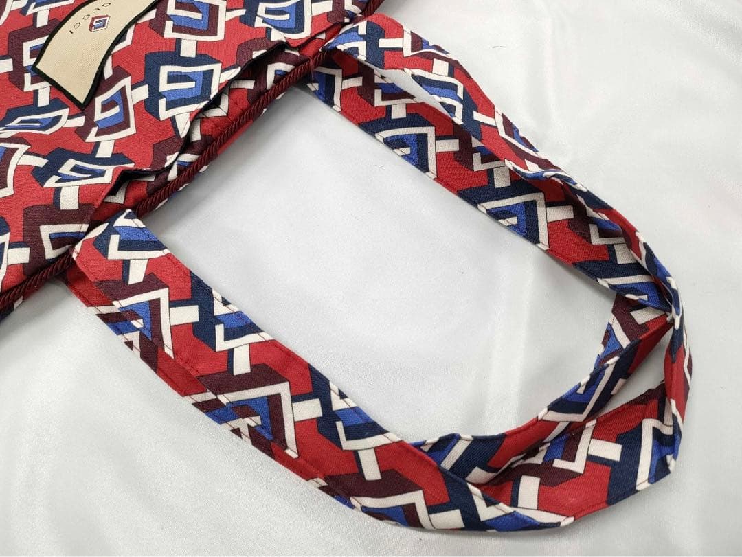 GUCCI グッチ ガーメントバッグ　カバー GG　レッド スーツカバー