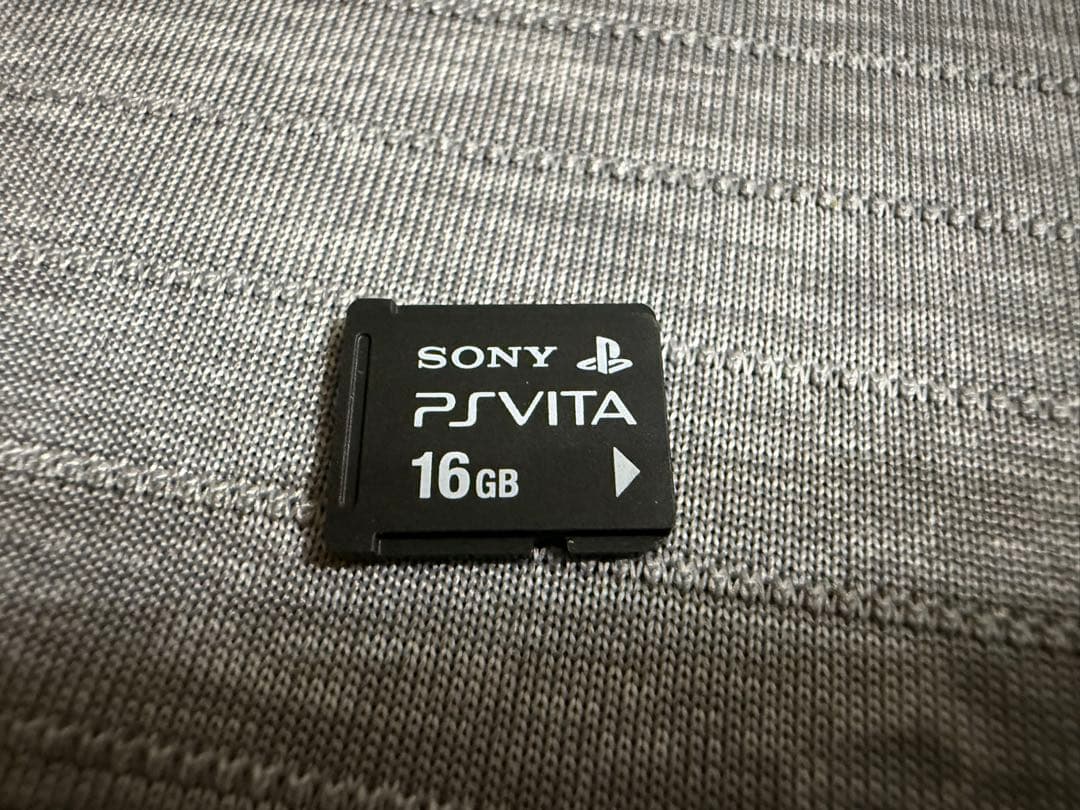 PSVITA PCH-2000 ライトブルー/ホワイト