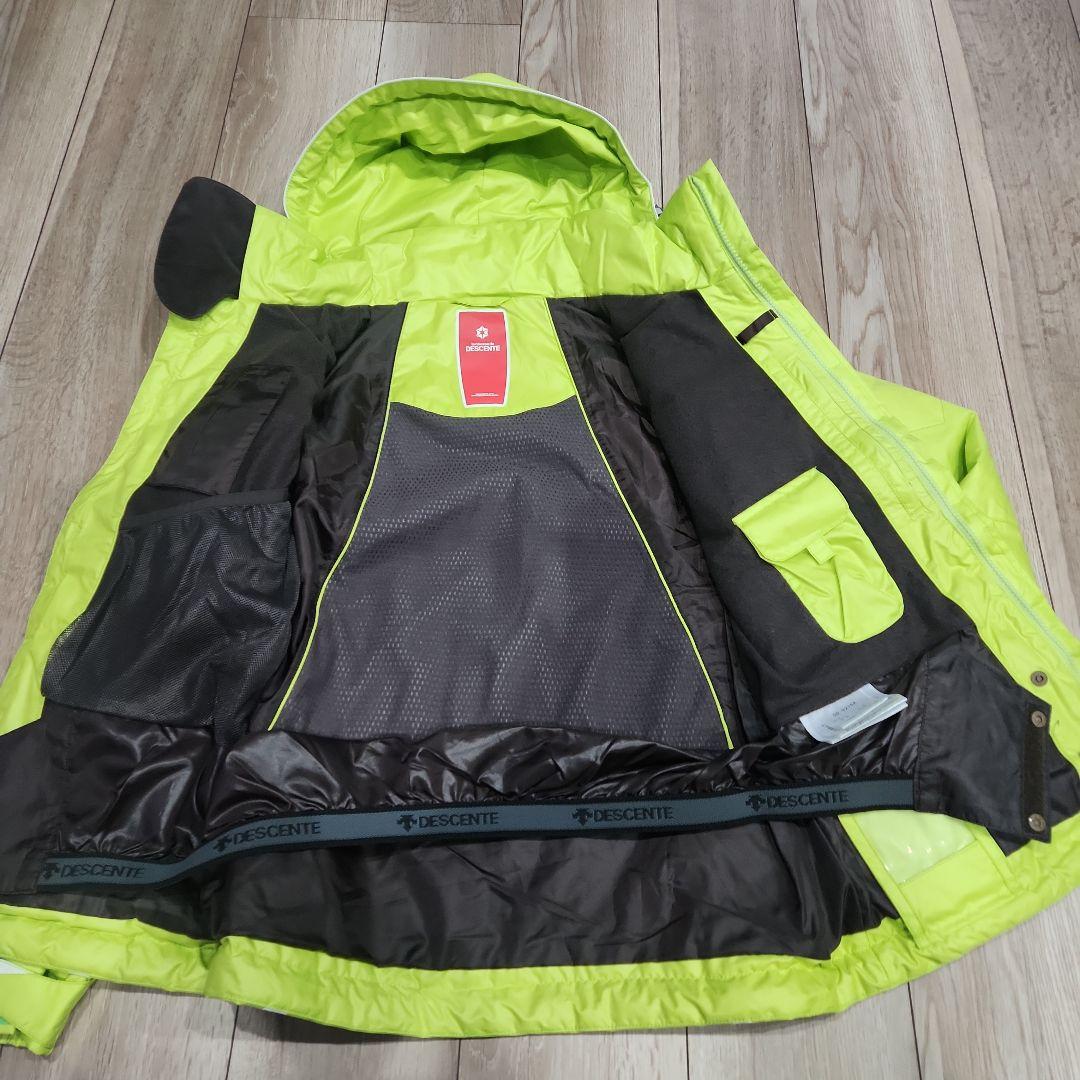 新品未使用 DESCENTEスキーウェア Sサイズ