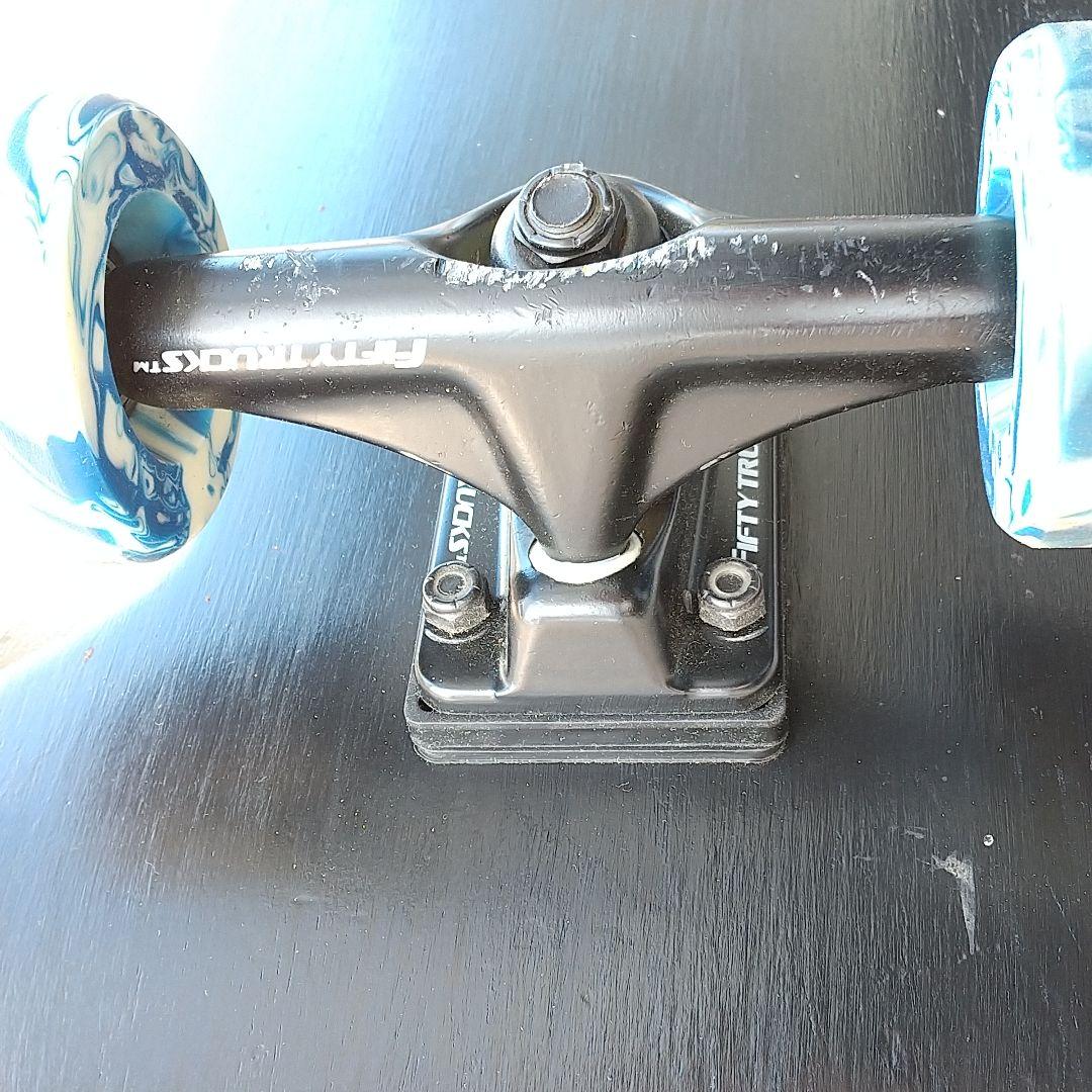 スケボー クルーザー Fifty Tracksトラック & Hawgs 63mm