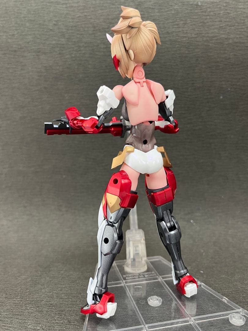 メガミデバイス 朱羅忍者ぽっちゃりボディとスレンダーボディ