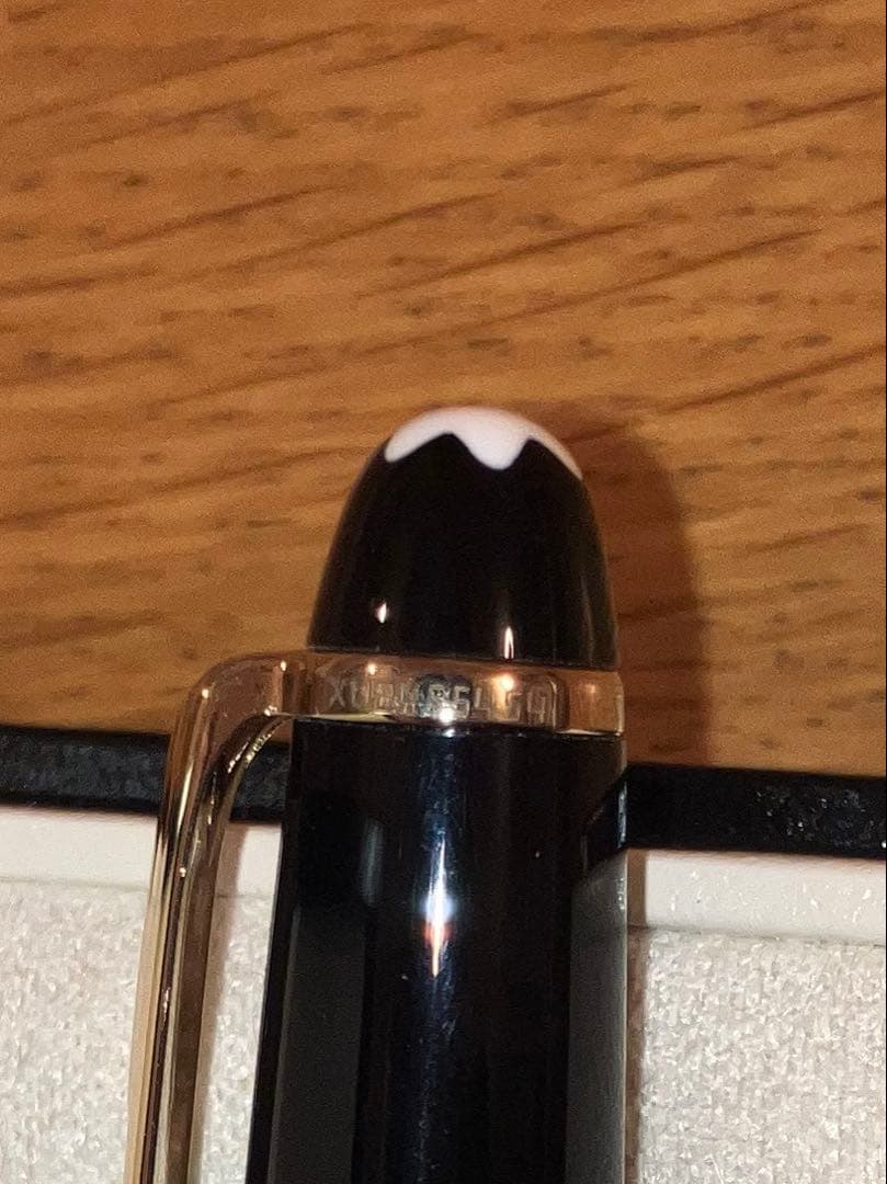 未使用　MONT BLANC 黒 ボールペン 本体