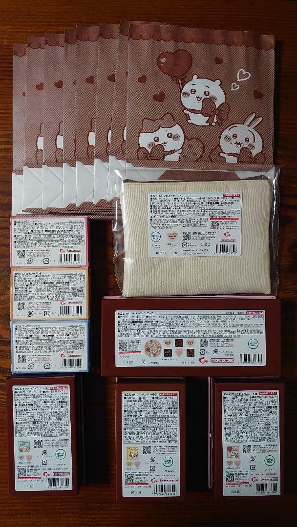 ちいかわ バレンタイン チョコレート パーティ缶 ポーチ ギフト ショッパー8枚