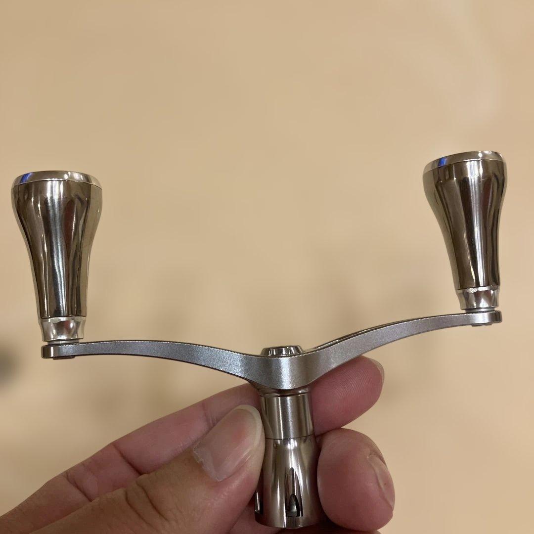 美品　ゴメクサス　ギャラクシー　チタン　ダブルハンドル　バランサー　ダイワ用