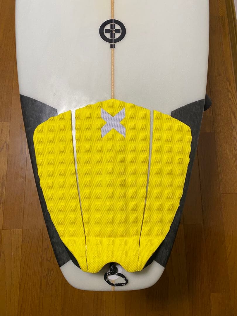 手渡し限定　BILT ショートボード 5'10\" フィンとニットケース付き