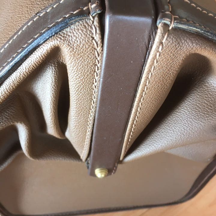 トラサルディ　旅行カバン　ハリーポッター