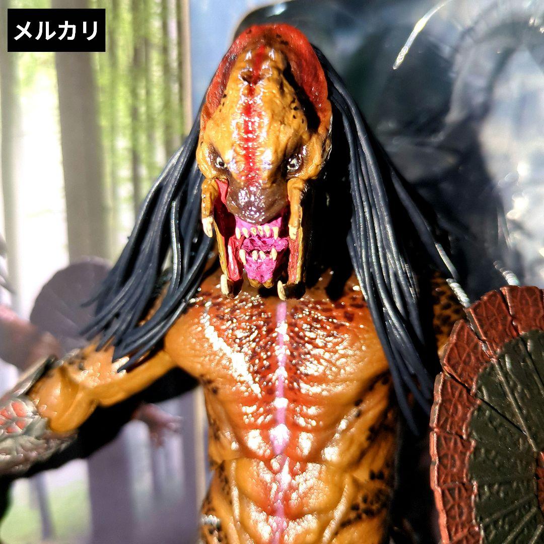 NECA／ザ•プレイ【✨アルティメット／フィアラル•プレデター】♦中古開封品