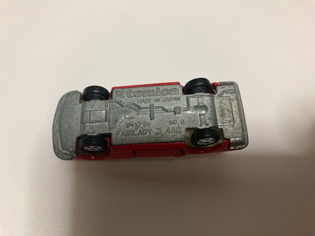 トミカ　日本製　ニッサン　フェアレディZ 432 赤　1Aホイール