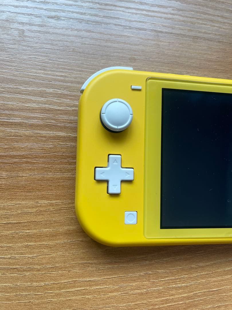 Nintendo Switch Lite イエロー 本体
