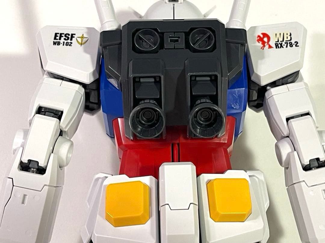 組立済み【PG】RX-78-2ガンダム2号機パーフェクトグレード1/60スケール