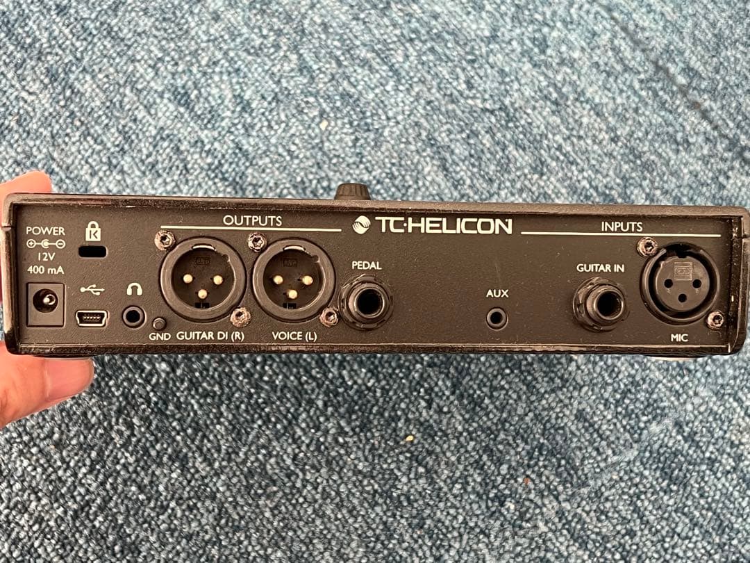 TC-HELICON Play Acoustic ギターエフェクター