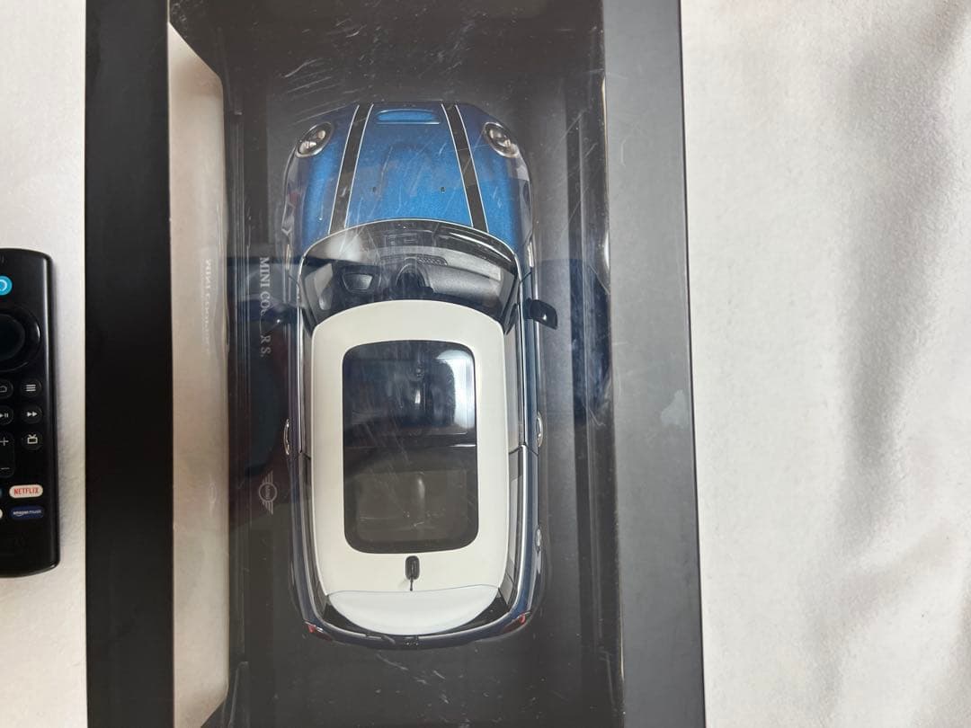 ミニカー　ミニクーパー MINI 3ドア　COOPER S 1/18スケール