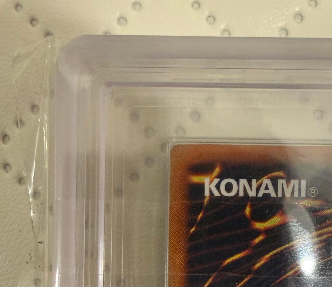 ハク　遊戯王　ブラックマジシャン　初期　ウルトラレア ARS8