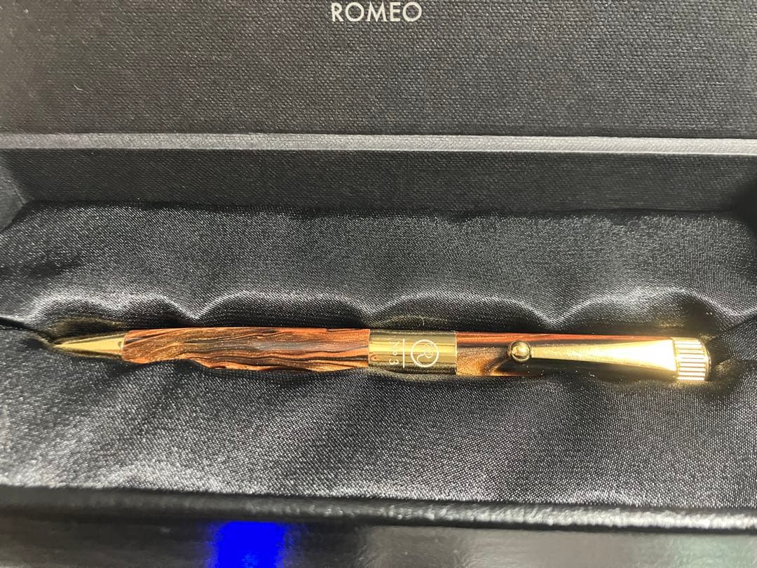 ROMEO ボールペン 専用ケース付き