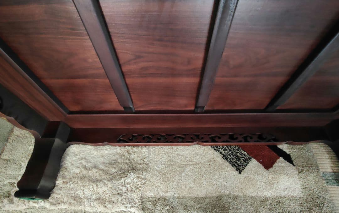 【2月8日まで】紫檀　座卓　 130×85×34 cm