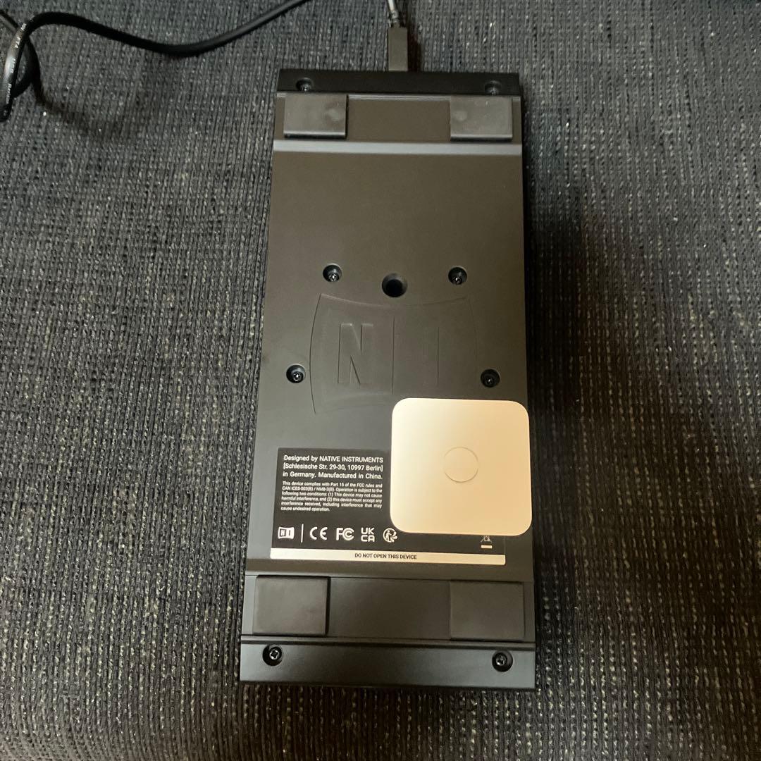 最終価格！美品！ni traktor kontrol F1 djコントローラー