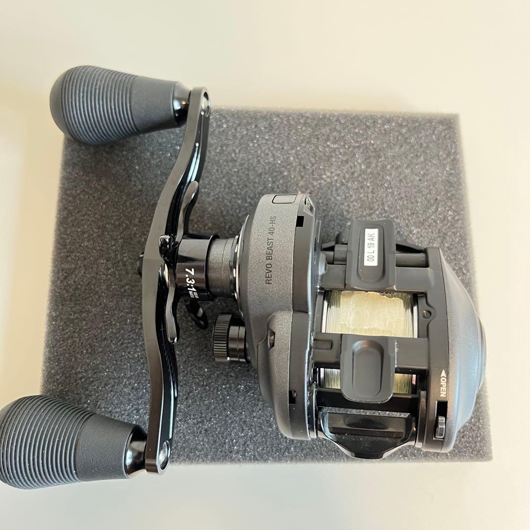 アブガルシア レボビースト 40-HS バリアルハンドル117 varial