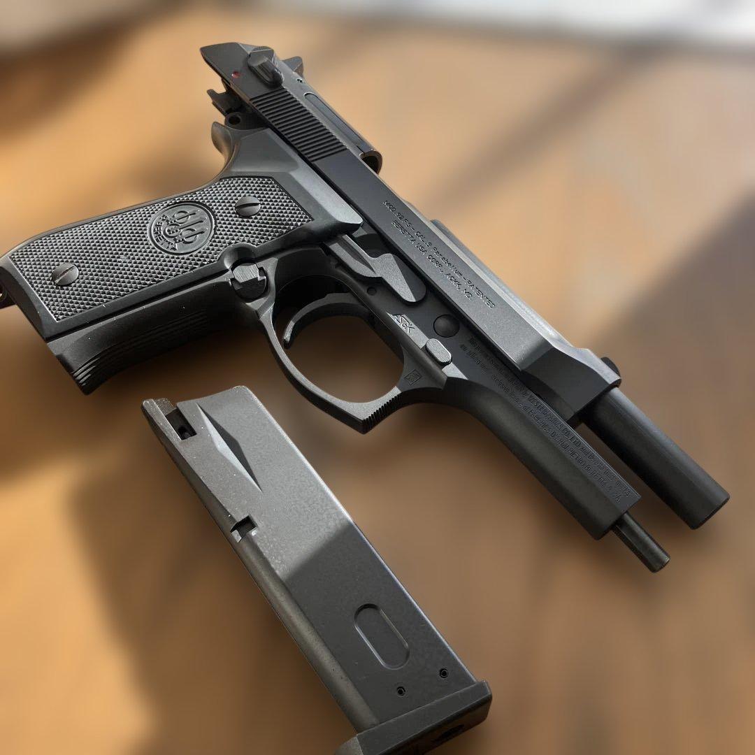 イ*0様 ウエスタンアームズベレッタ M92 FSパーフェクト限定スチールブラッ