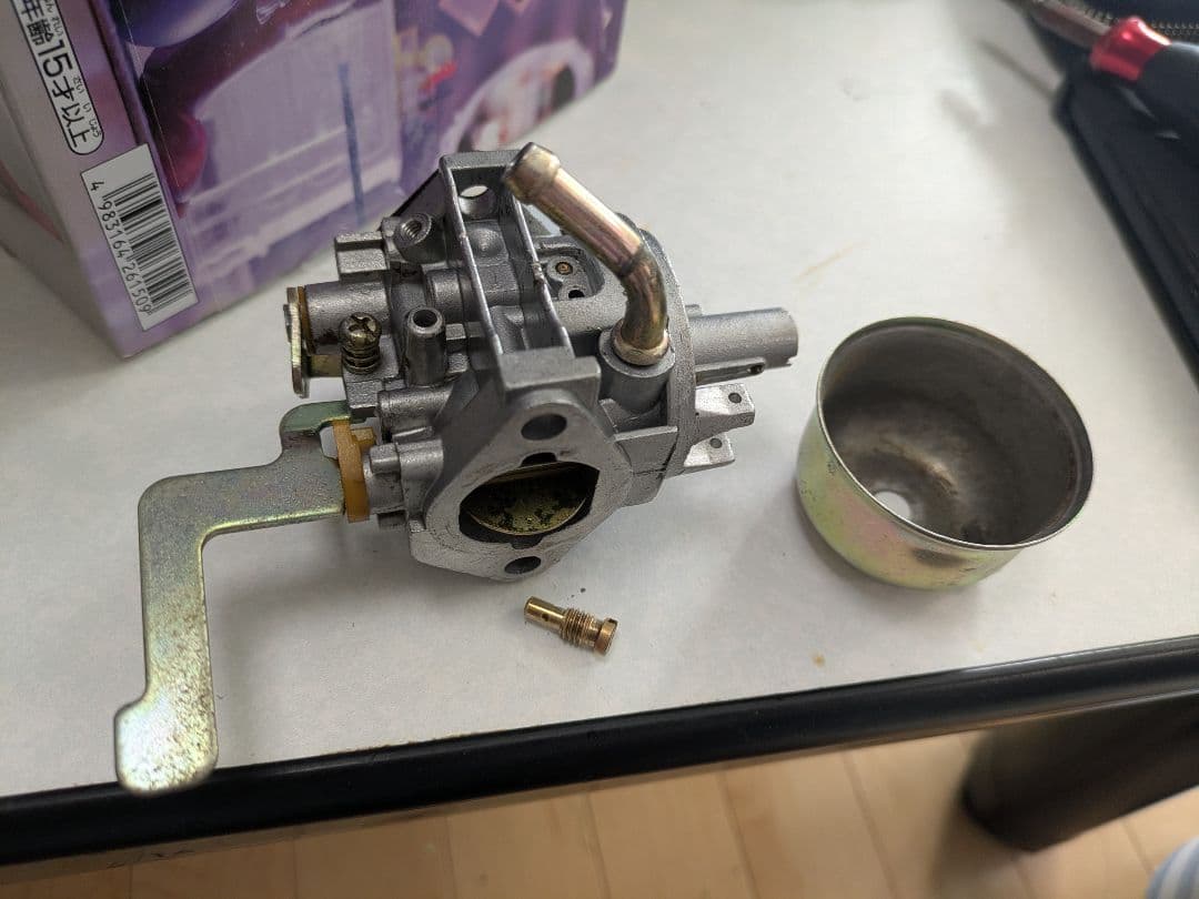 【実動】スズキ　１００V２０００W　発電機　SV2000P