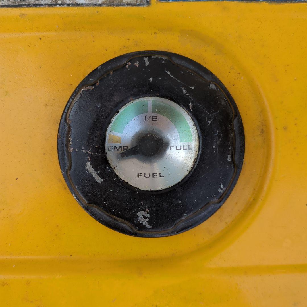 【実動】スズキ　１００V２０００W　発電機　SV2000P