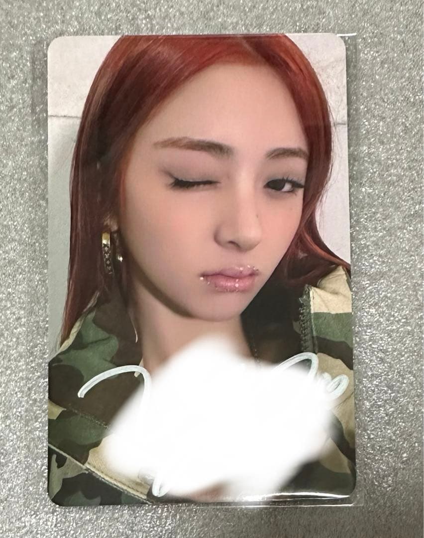 ルセラフィム Weverse 来日記念 ラキドロ 直筆サイン トレカ ユンジン