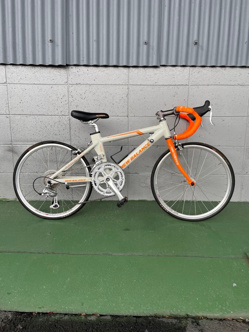 ニューバランス　20インチ　ジュニアロードバイク　大阪より