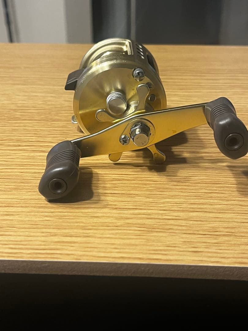 シマノ　カルカッタ50XT