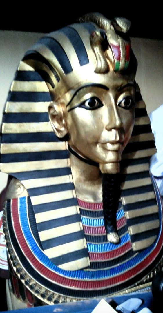 ツタンカーメン。