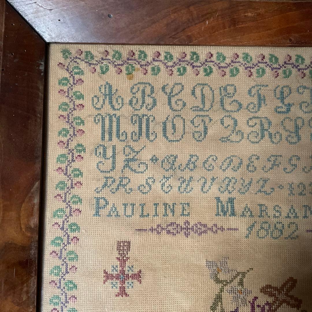 刺繍 フランス アンティーク サンプラー フレーム 1882年 ガラス入り額装