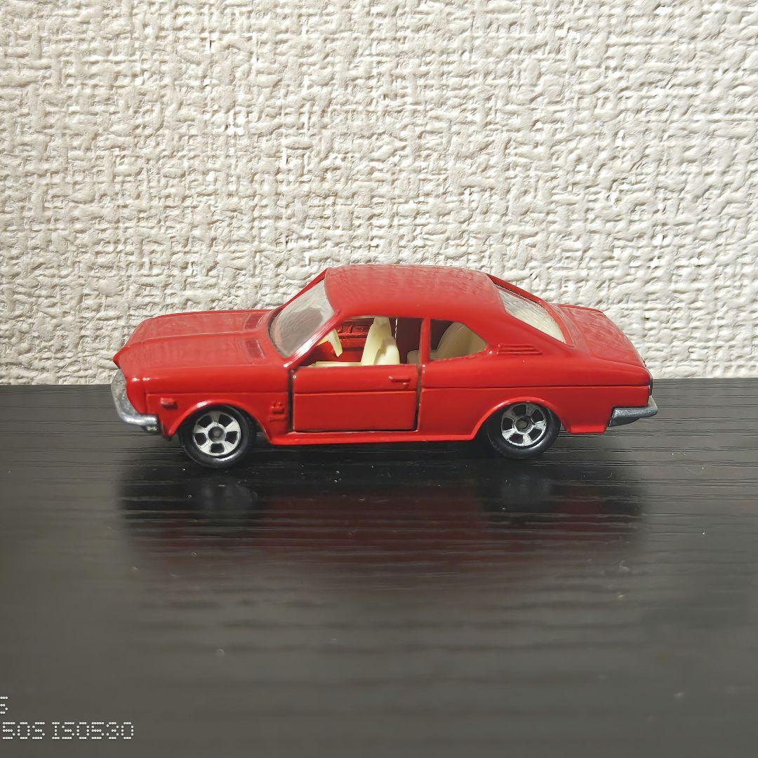 TOMICA　トミカ　ホンダ　1300クーペ9　1Aホイール　赤色　箱付き