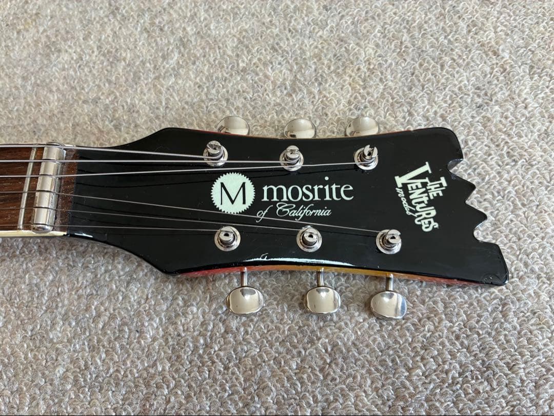 ■モズライトギター Mosrite of California 演奏動画あり！