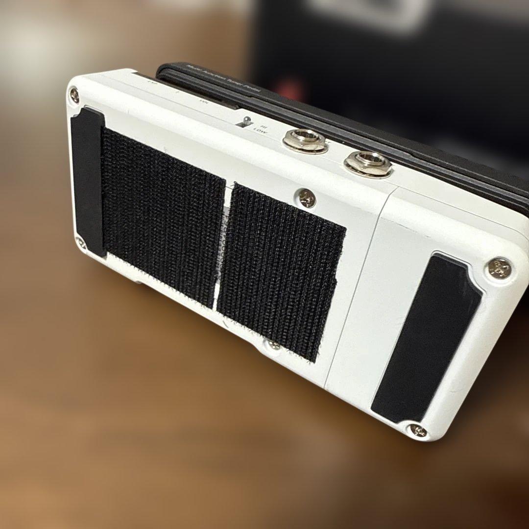 HOTONE TUNERPRESS マルチファンクションチューナーペダル