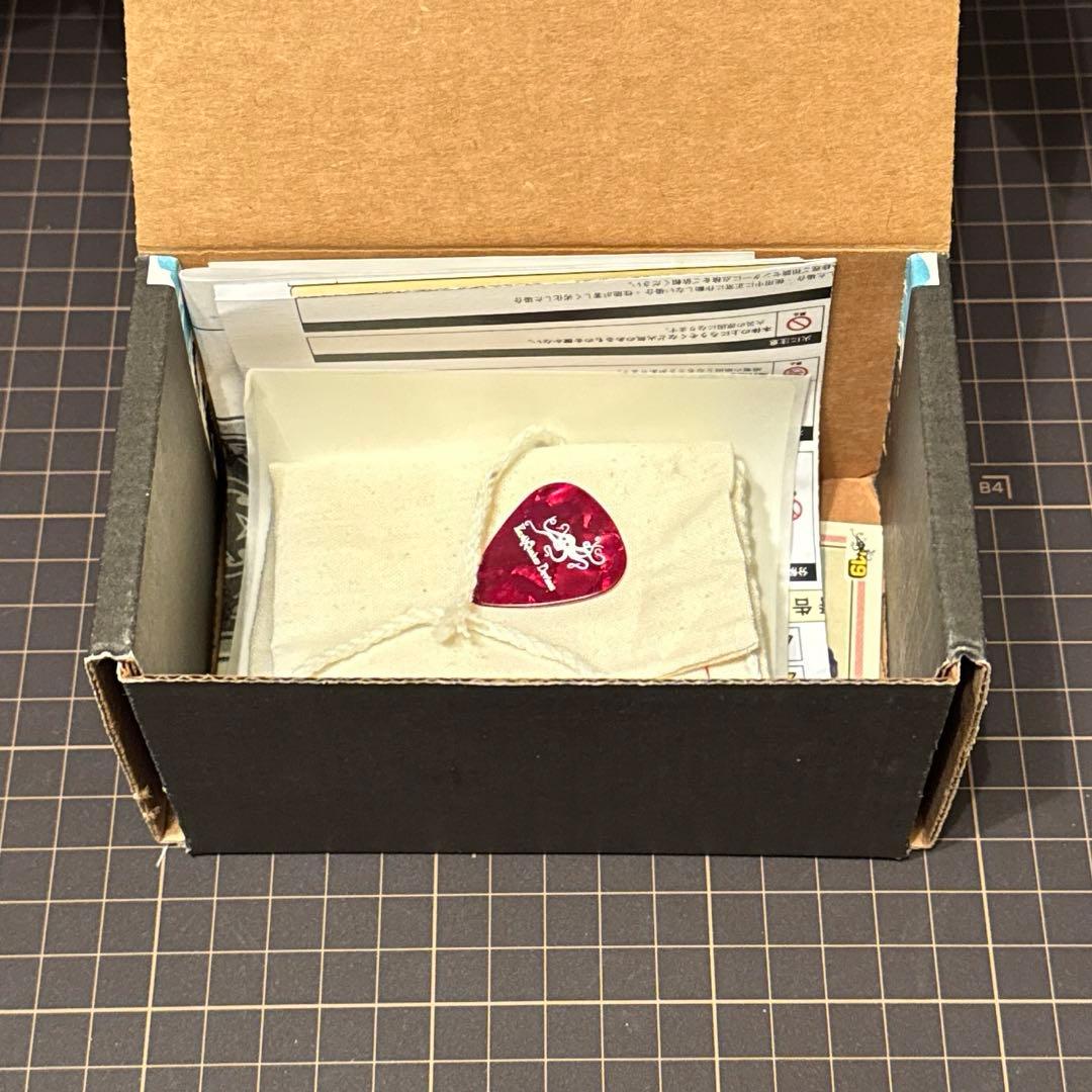 EarthQuaker Devices Hizumitas 限定カラーモデル