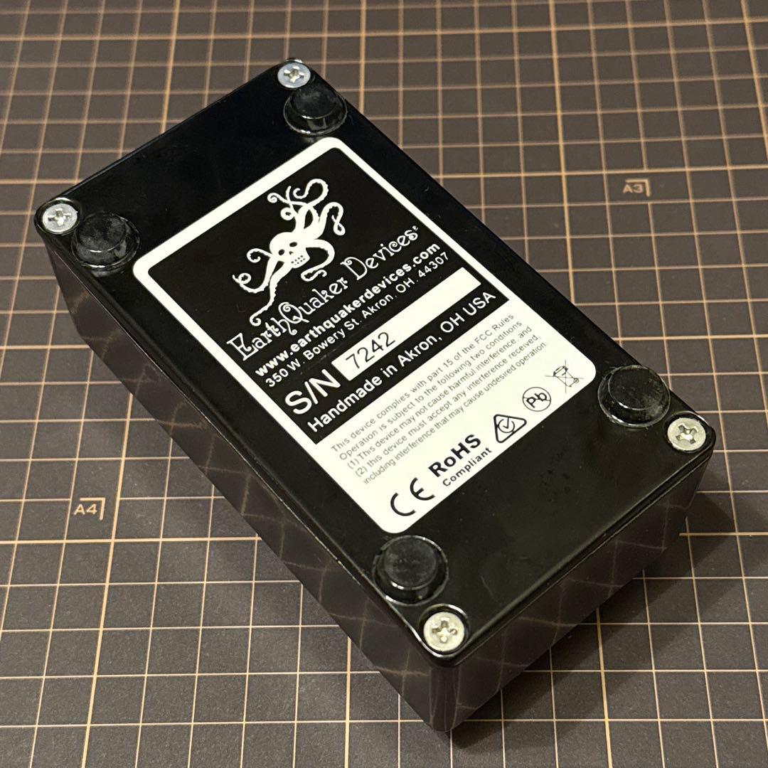 EarthQuaker Devices Hizumitas 限定カラーモデル