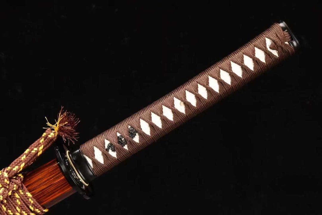 「武一」実木漆塗拵 板目肌流れ入り 鉄地金具