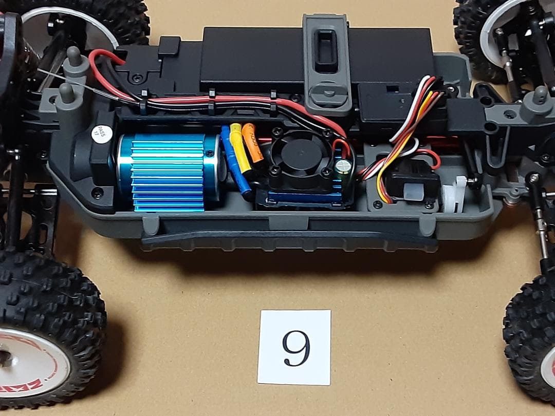 【ジャンク新品】WLtoys 124008 3S 2000mAh ⑨