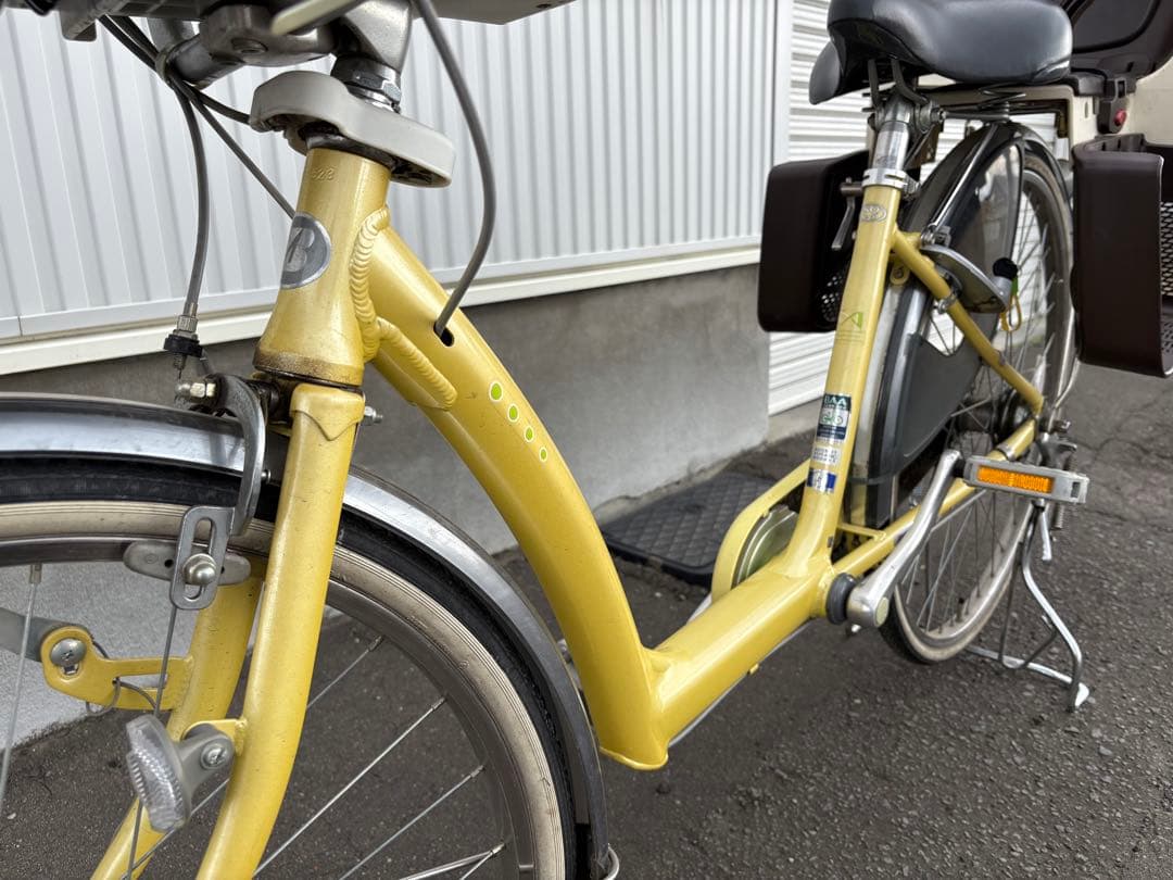 【札幌手渡し】チャイルドシート付きシティサイクル。ブリヂストン製アンジェリーノ