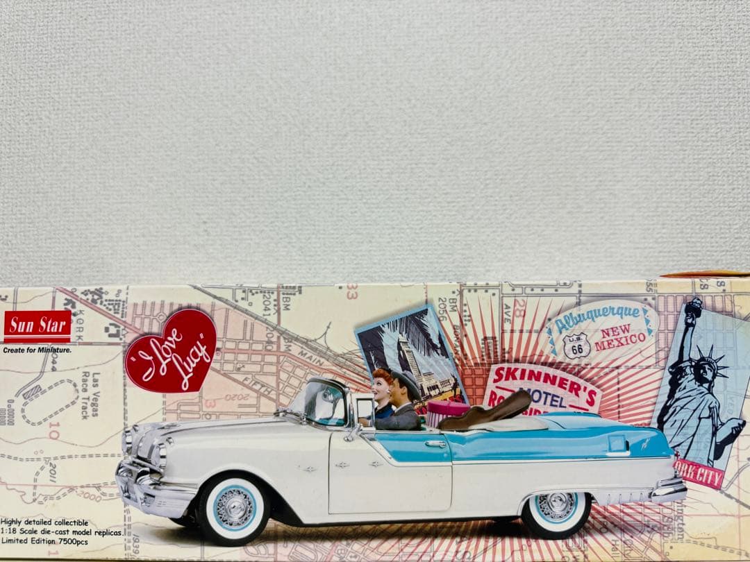 '55 Pontiacポンティアック StarChiefスターチーフ 1/18