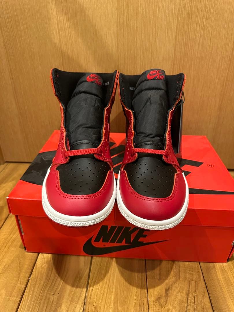 シューズ(男性用) Nike Air Jordan1 High 85 Varsity Red