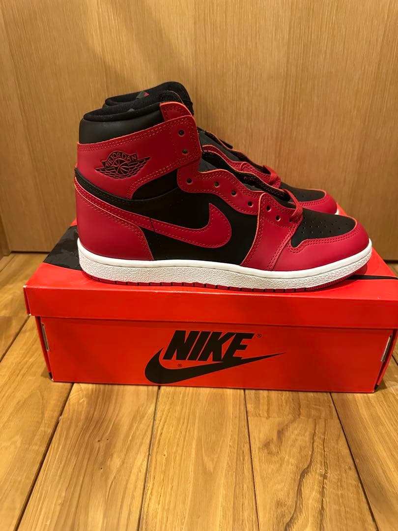 シューズ(男性用) Nike Air Jordan1 High 85 Varsity Red