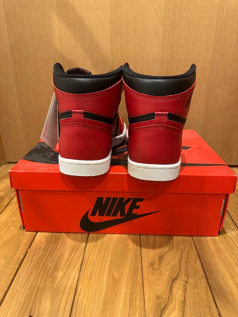 シューズ(男性用) Nike Air Jordan1 High 85 Varsity Red