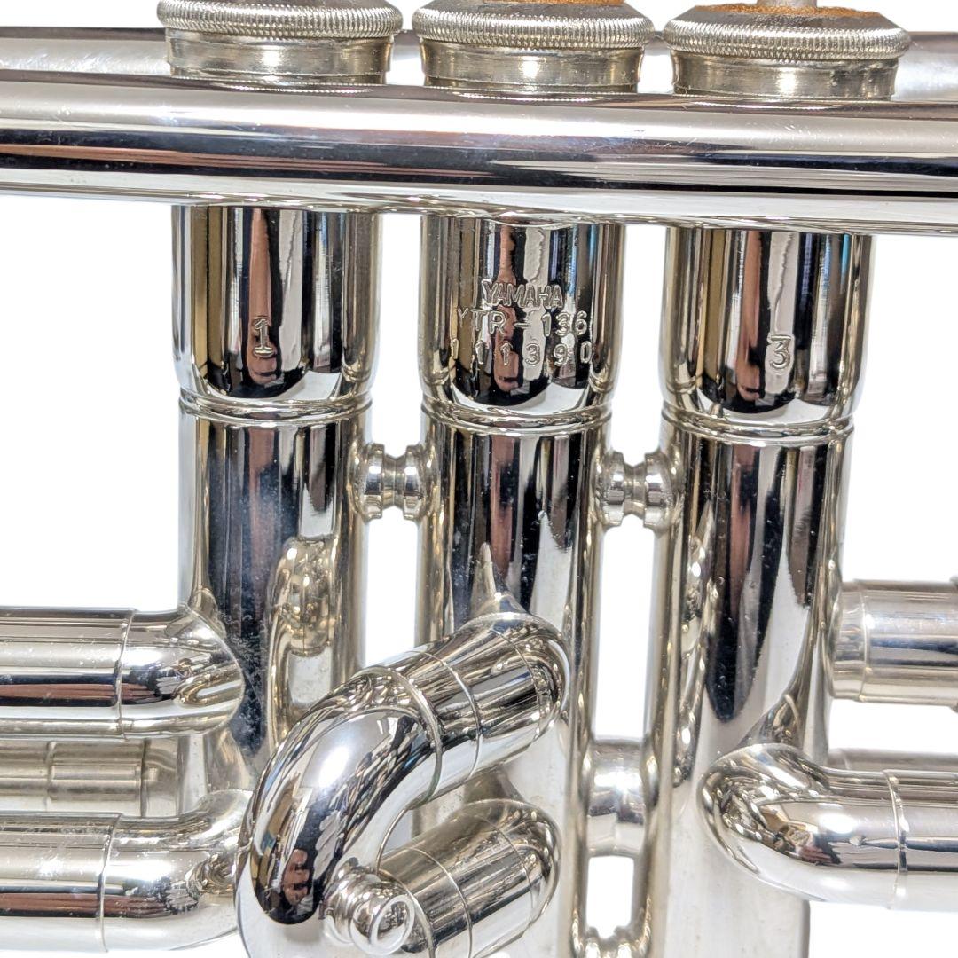 美品 ヤマハ トランペット YTR-136 シルバー マウスピース付
