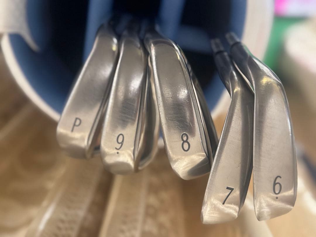 美品！ゼクシオ テン レディース 　豪華 16点　XXIO 10 ゴルフセット