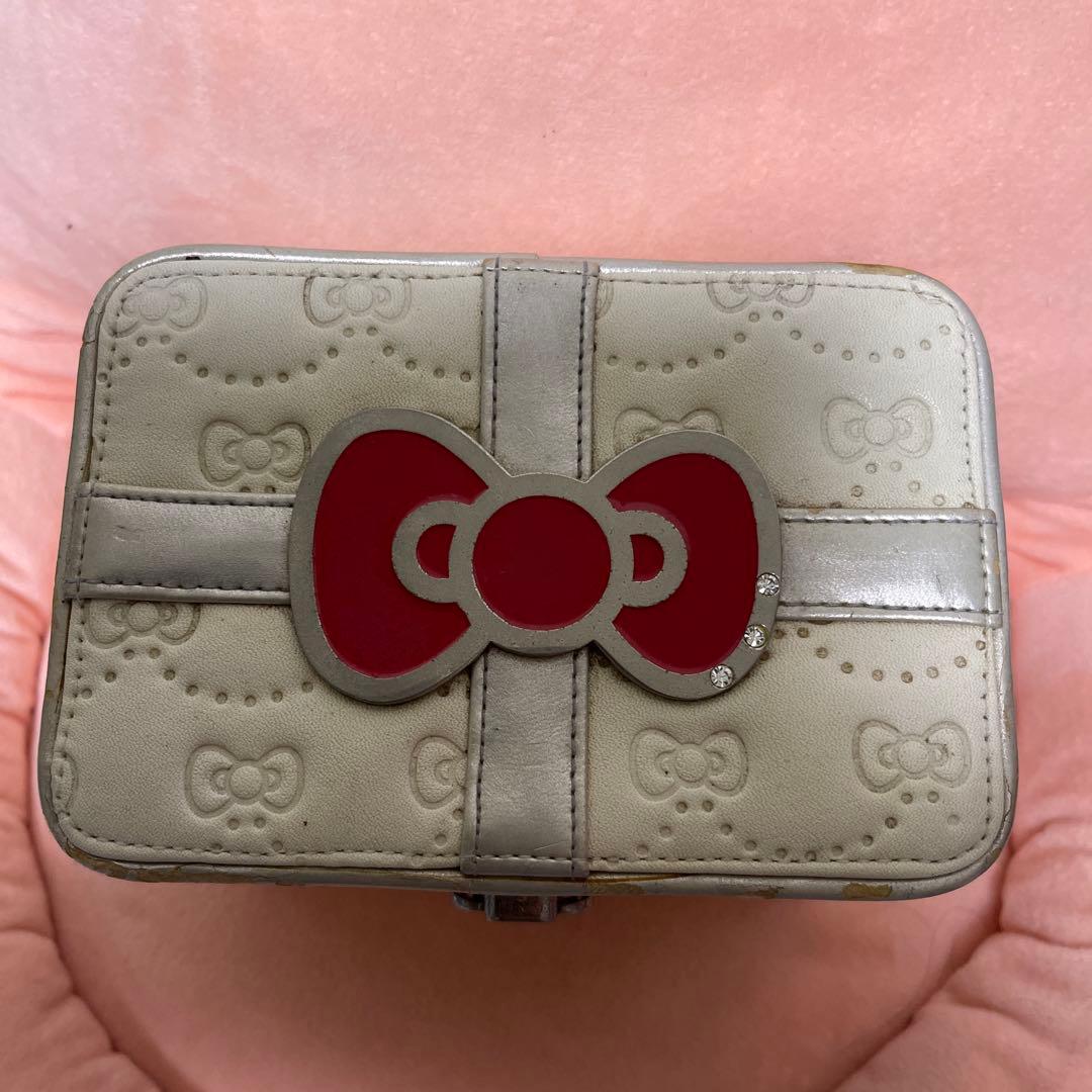 【激レア・希少‼︎】ハローキティ/vivitix/30周年/ジュエリーボックス