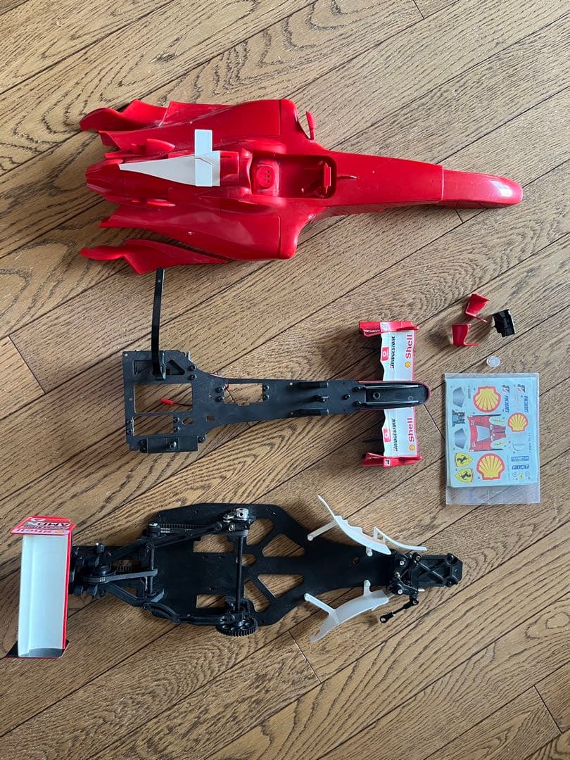 【廃盤品】週刊フェラーリ　ラジコンカー プラモデル　1〜100巻セット