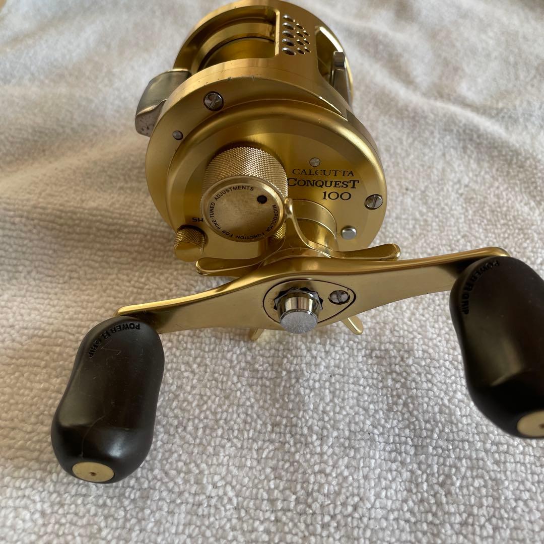 SHIMANO CALCUTTA CONQUEST 100 ベイトリール