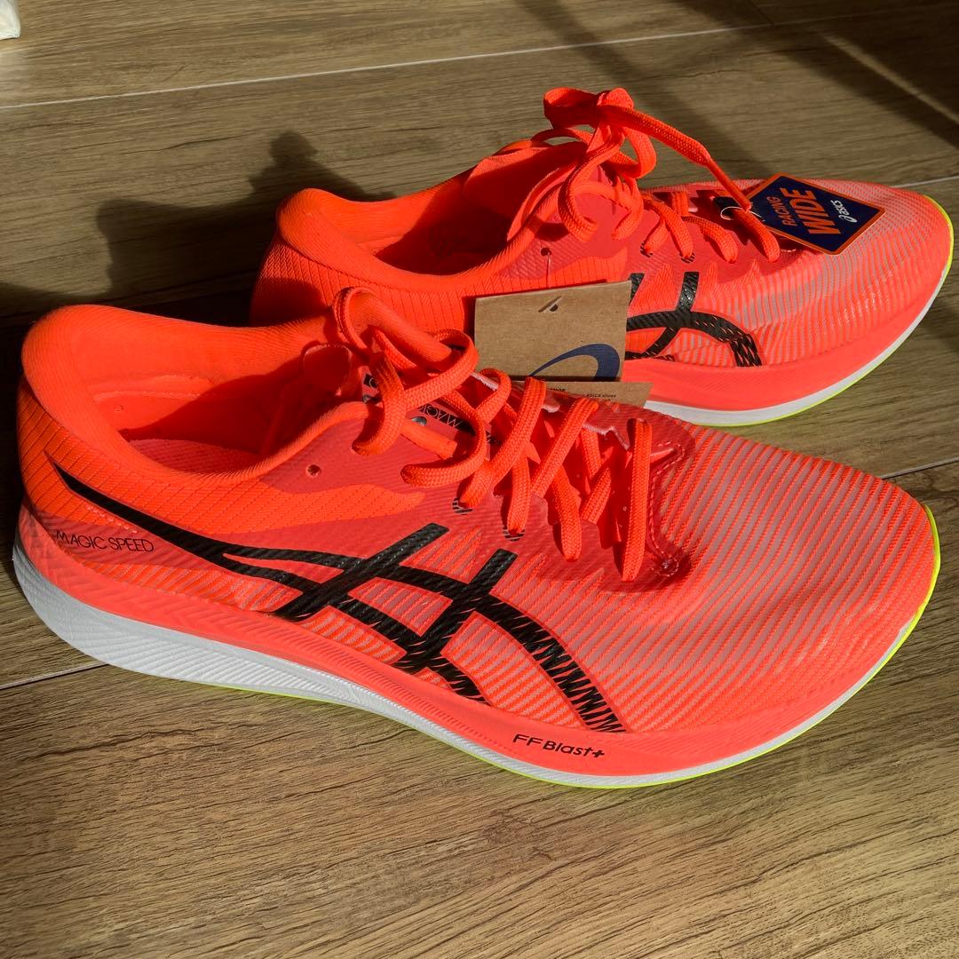 【未使用】ASICS　MAGIC SPEED 3 Wide 28.0cm