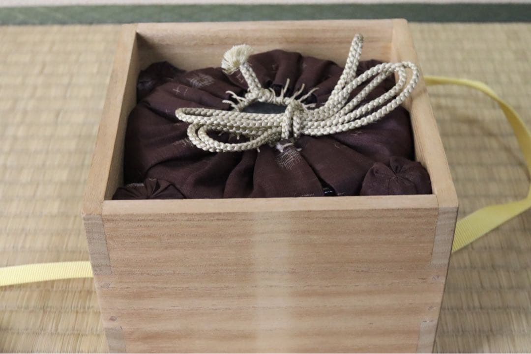 楽吉左衛門 旦入作 黒茶碗 碌々斎 花押 銘 書付箱 共箱 二重箱